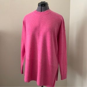 Saks Fifth Avenue 100% Cashmere Sweater Asymmetrical Hem Size Small